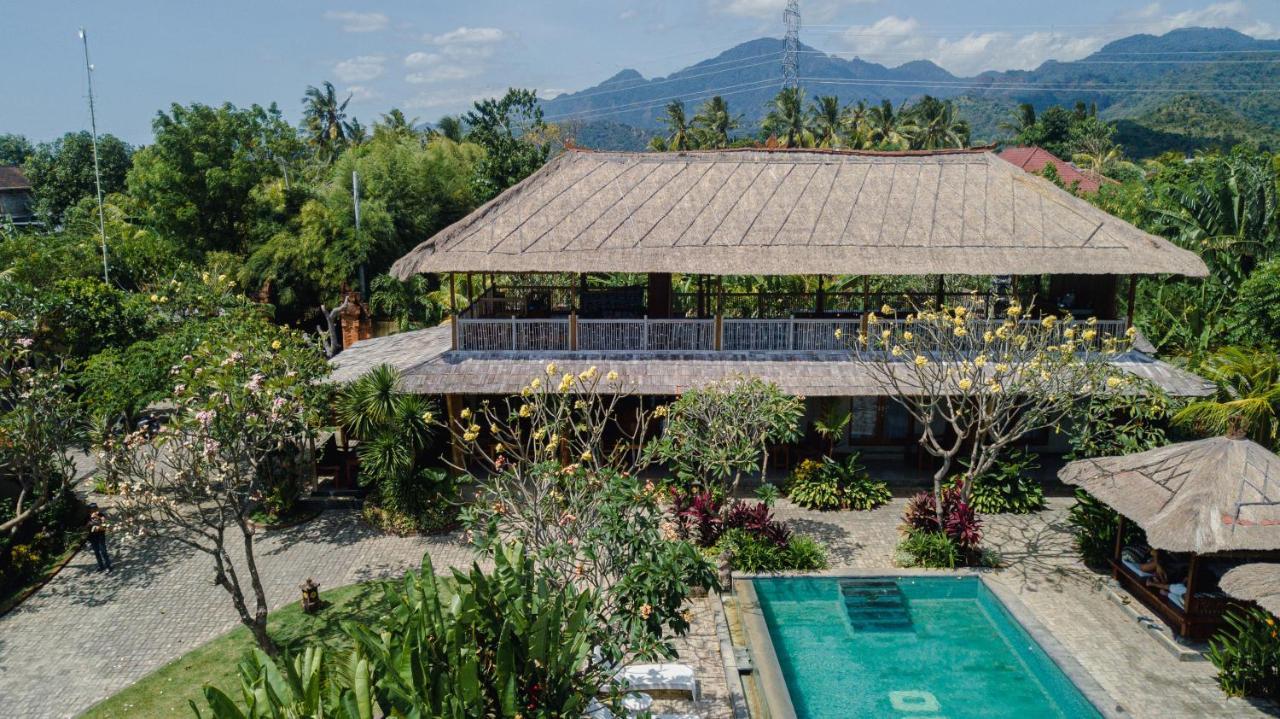 Hotel Odiyana Bali Retreat Banyuwedang Exterior foto